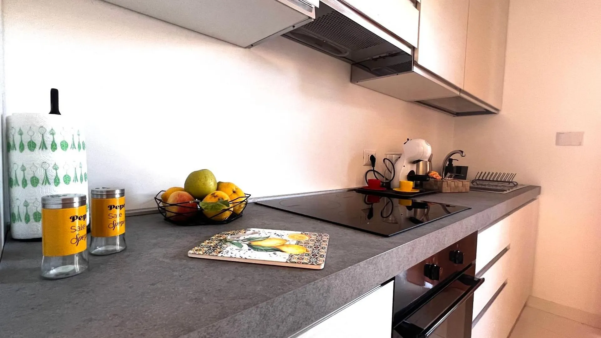 Roma Airport Sky Apartments Fiumicino 0*,